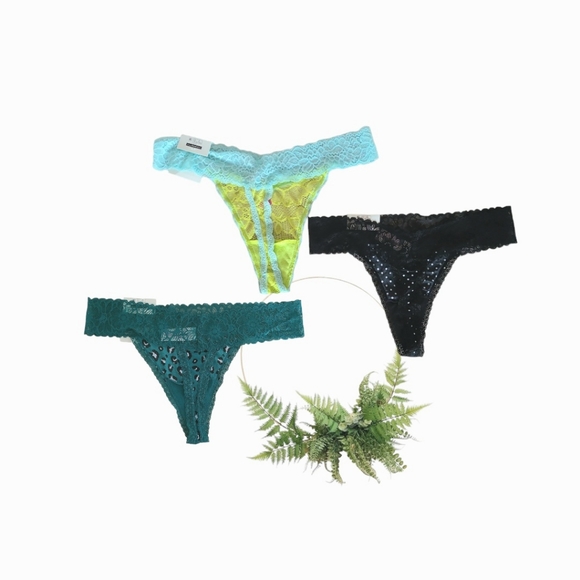 Women's 3-Pack NOBO Lace Thong Panties - Picture 2 of 2